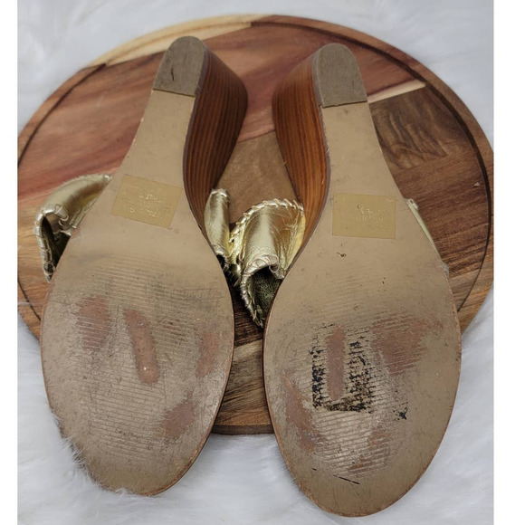 Mila Paolui Gold Leather Upper Floral Accent Wedge Heel Sandal 9.5M - Picture 6 of 7